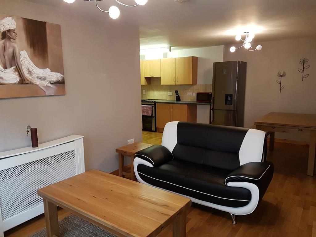 אינברנס Lascala City Apartment מראה חיצוני תמונה