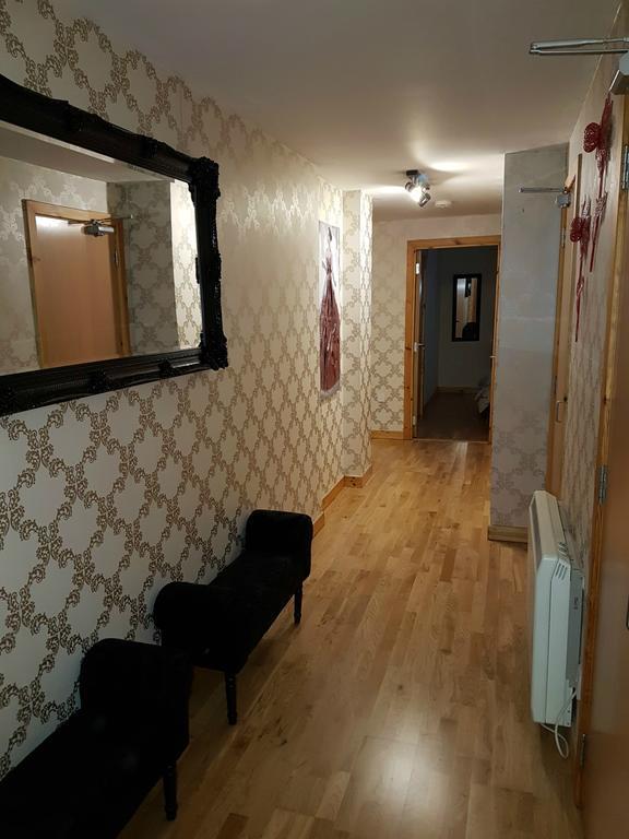 אינברנס Lascala City Apartment מראה חיצוני תמונה